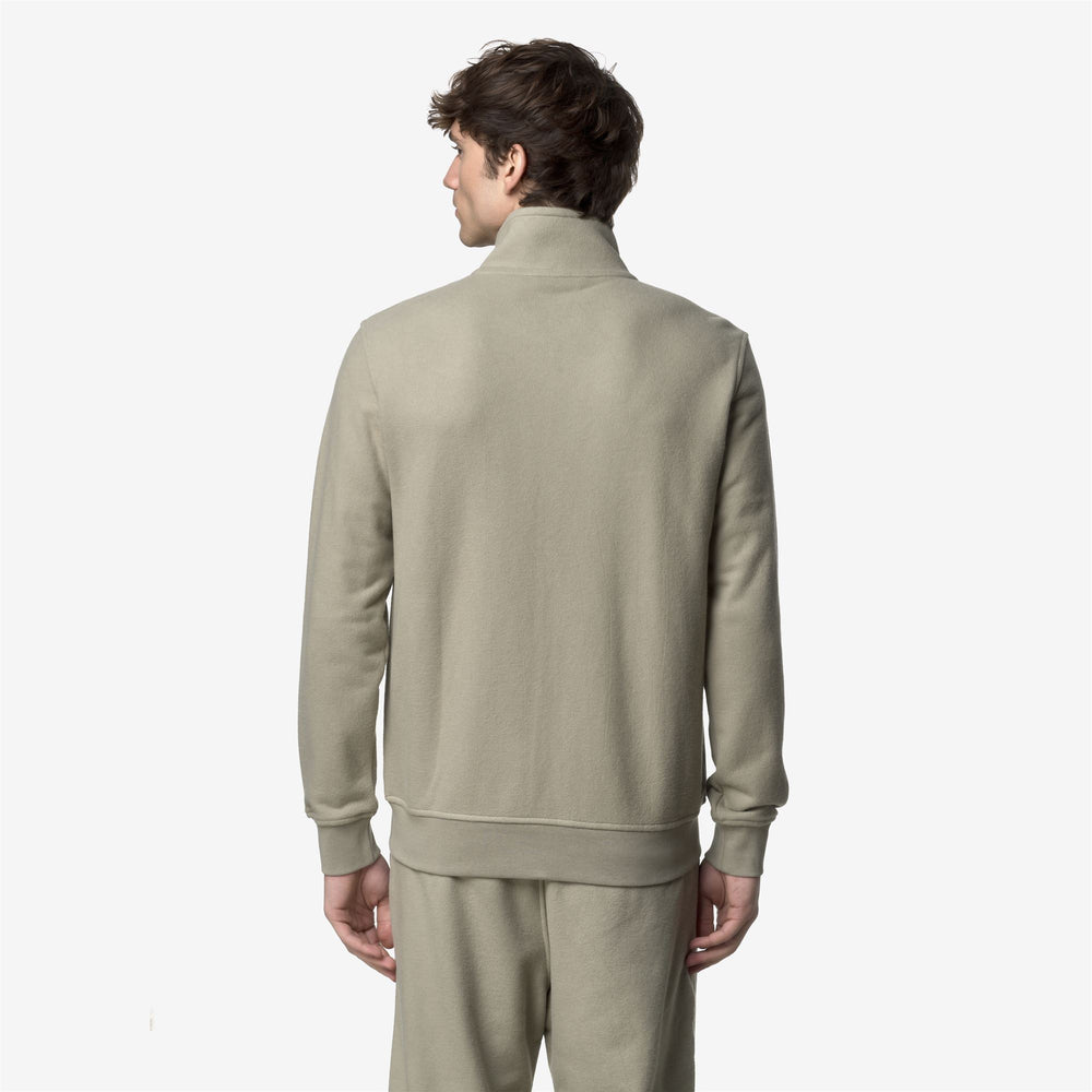 Green Men's Fleece Jacket with Full Zip and Pockets 02