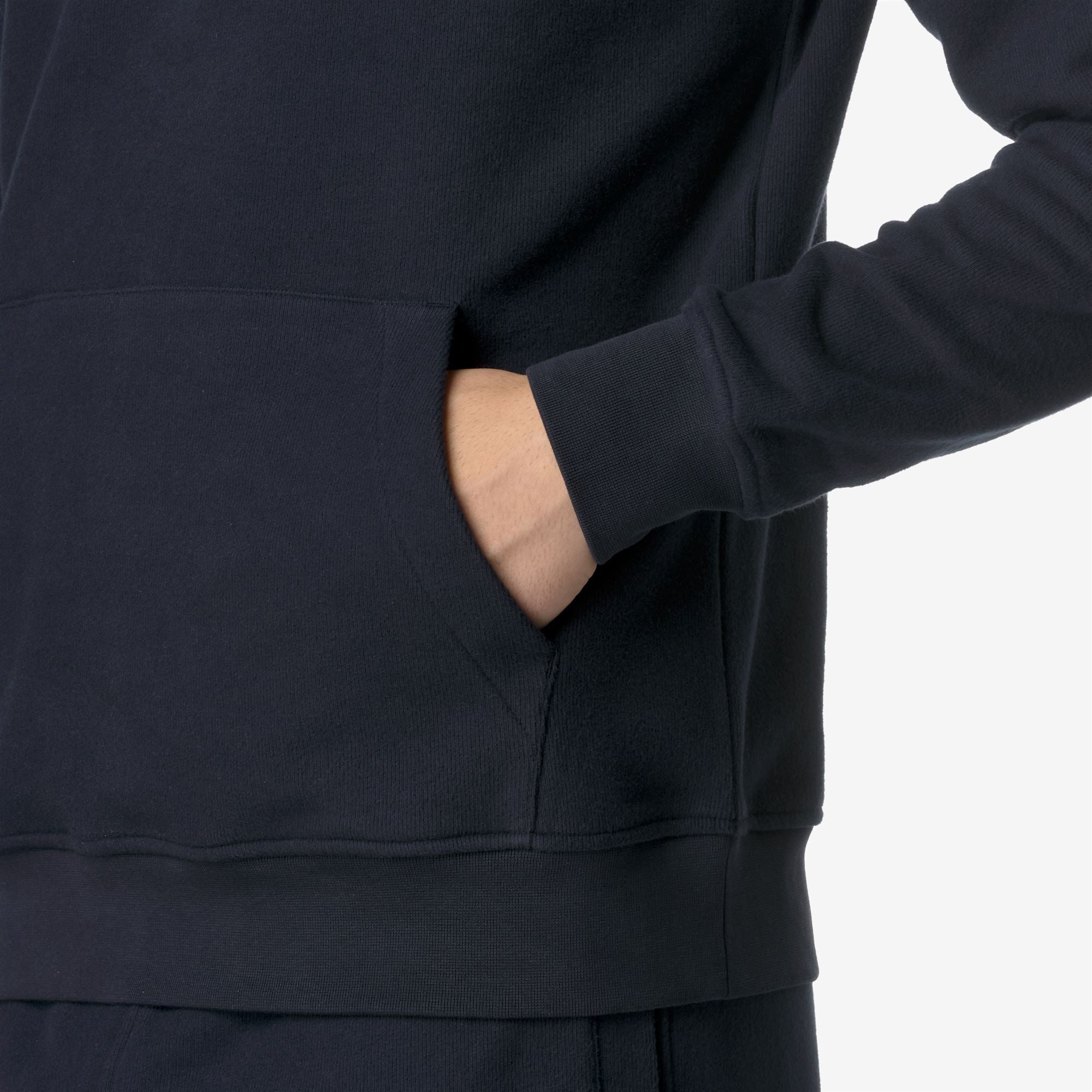 Fleece_MAN_ALBAN HEAVY FLEECE_Jumper_Blue Depth - Commercial 7