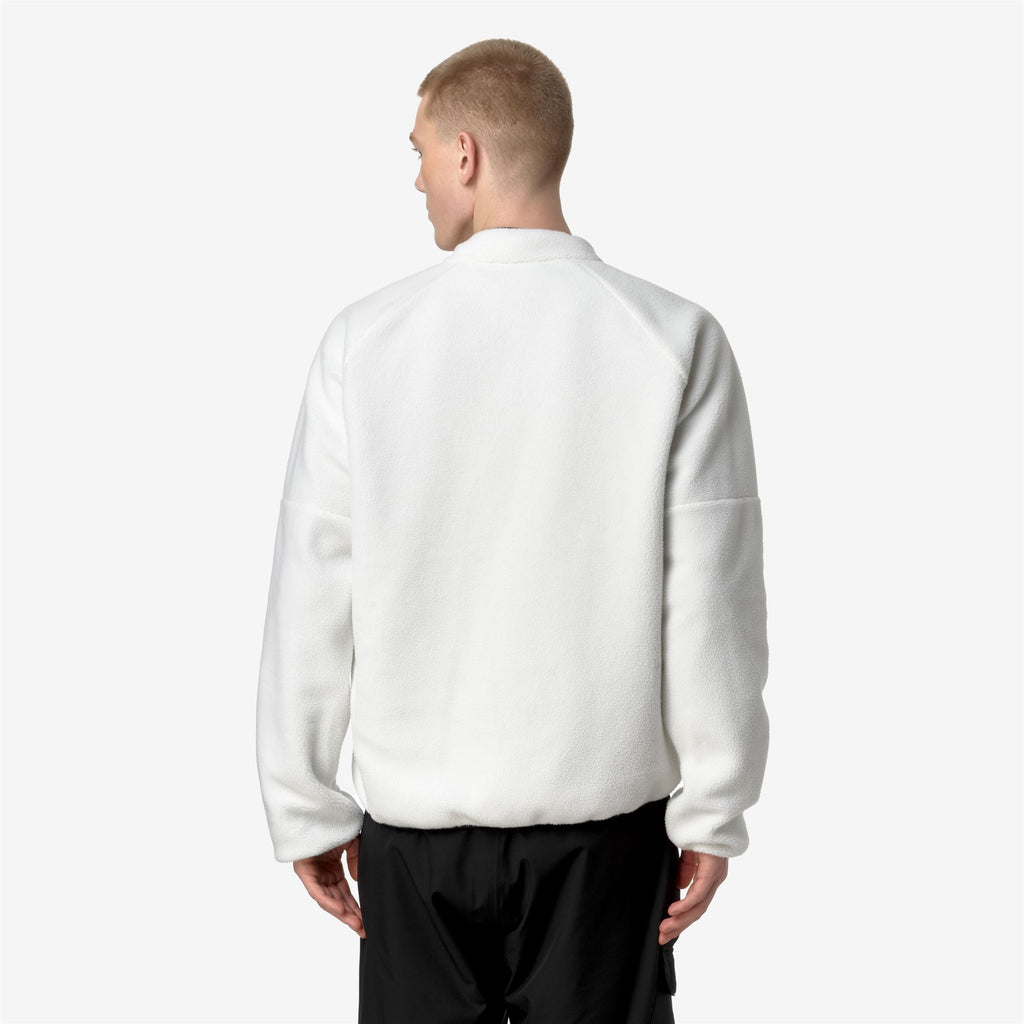 Fleece_MAN_BESSANS_Jacket_White G - Black - Commercial 6