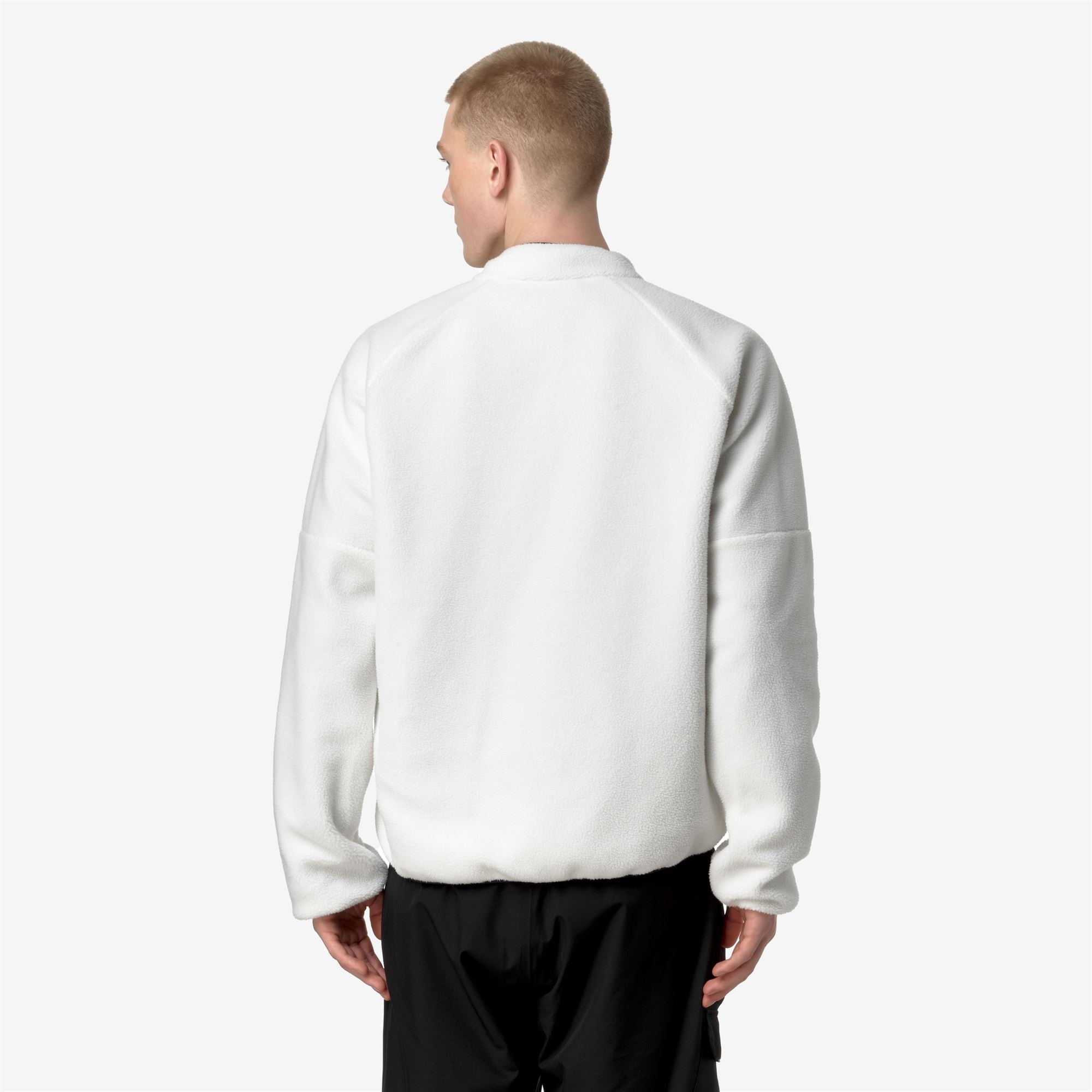 Fleece_MAN_BESSANS_Jacket_White G - Black - Commercial 6