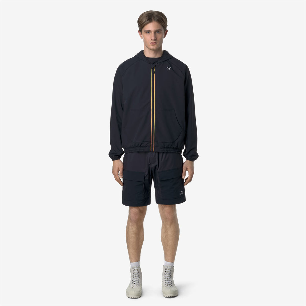 Shorts_MAN_BURROUGHS_Sport Shorts_Blue Depth - Commercial 4