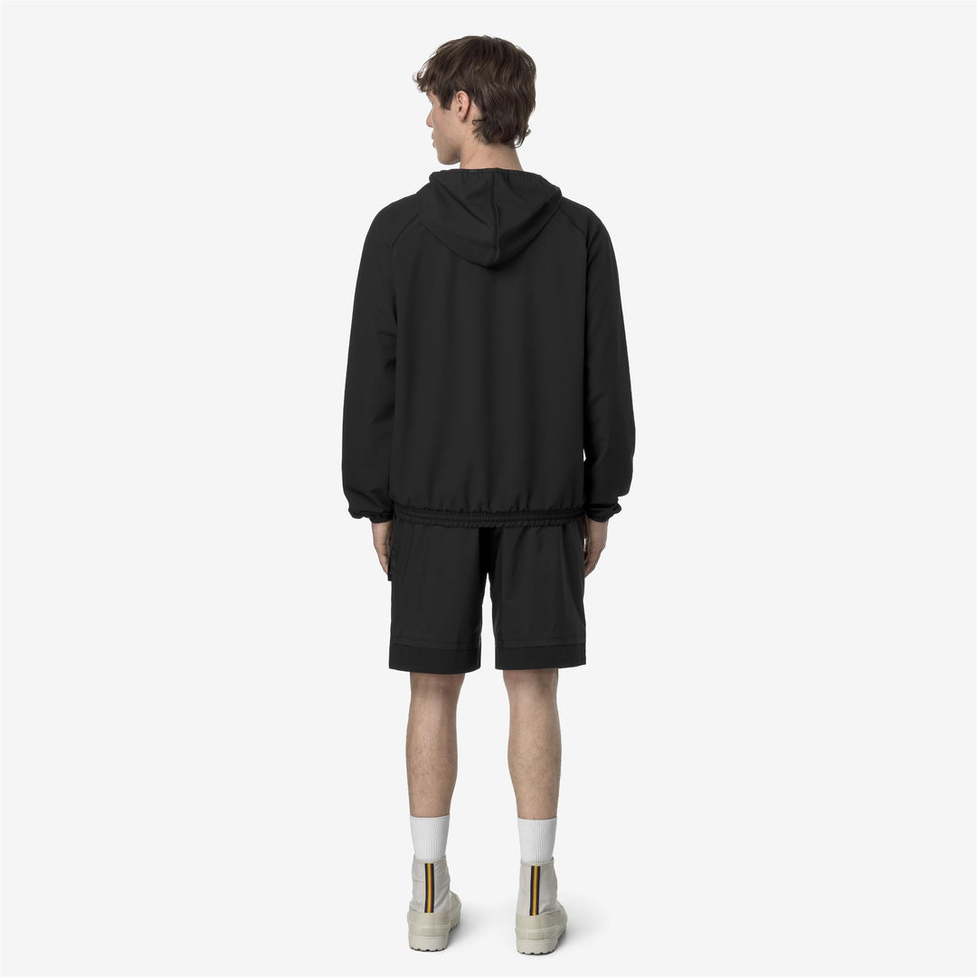 Pantaloni Corti Sportivi Uomo Outdoor Neri Grigi con Design Funzionale main