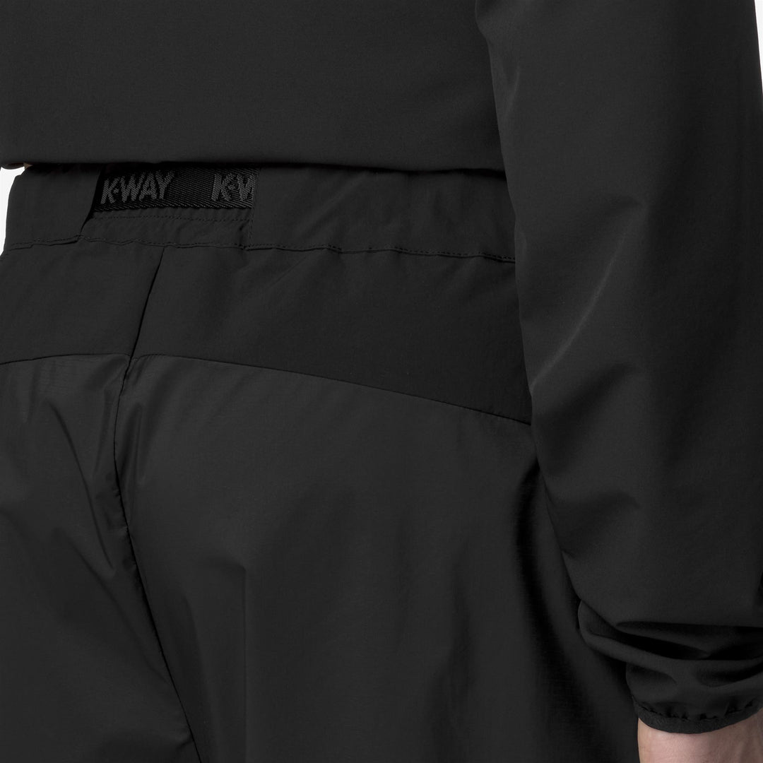 Pantaloni Corti Sportivi Uomo Outdoor Neri Grigi con Design Funzionale main