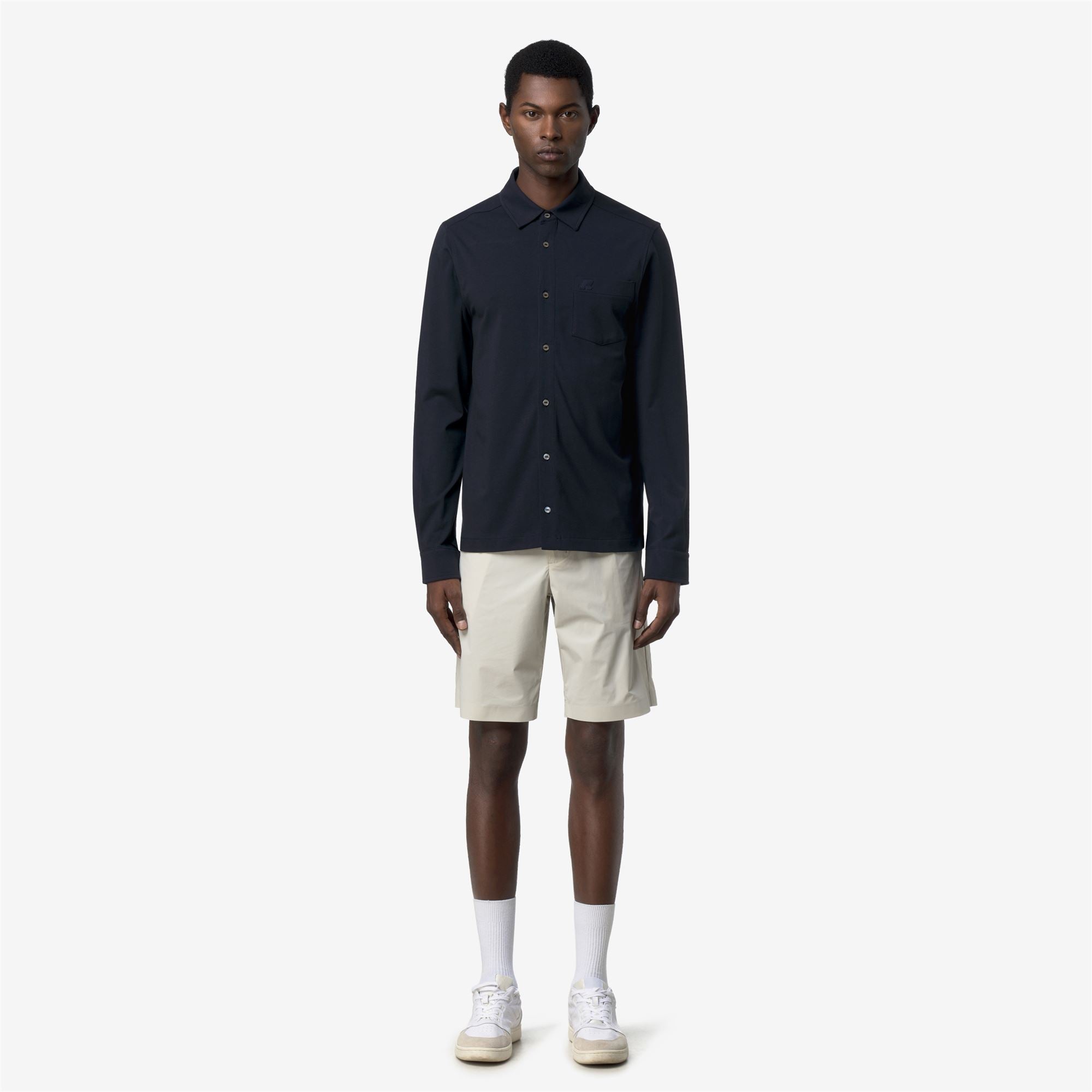 Shirts_Man_VANOUX LIGHT STRETCH JERSEY_Classic_Blue Depth - Commercial 4
