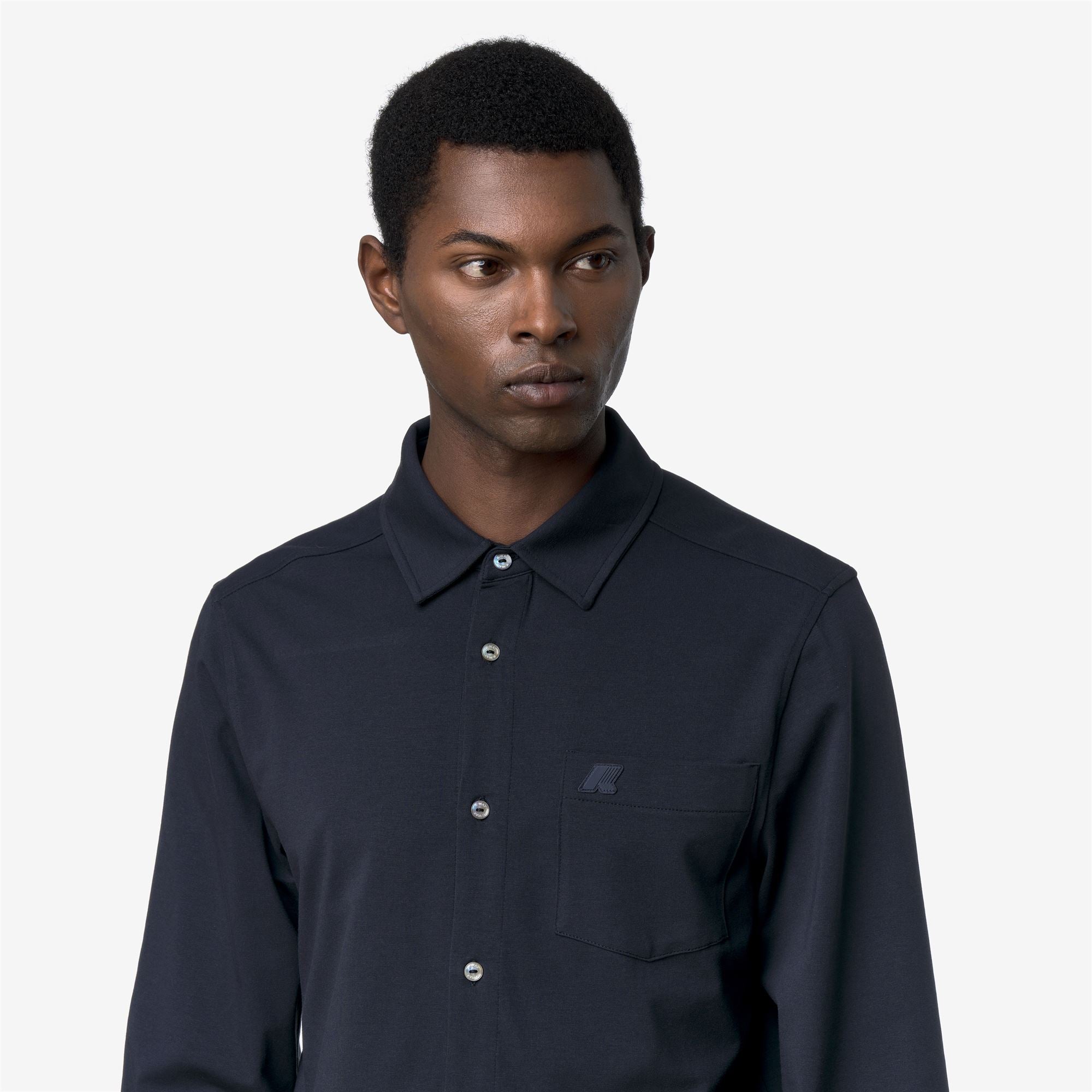 Shirts_Man_VANOUX LIGHT STRETCH JERSEY_Classic_Blue Depth - Commercial 7