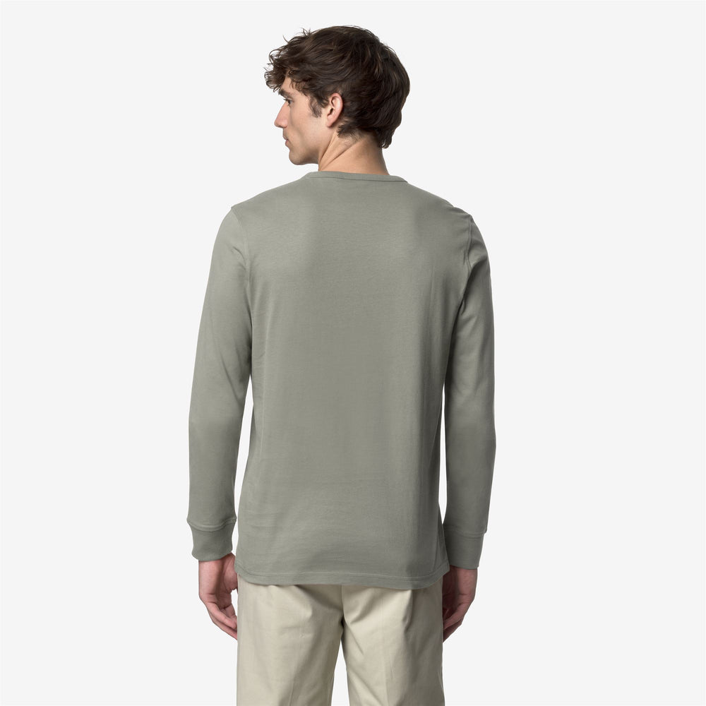 Green Men's Slim Fit Long Sleeve T-Shirt in Cotton 02