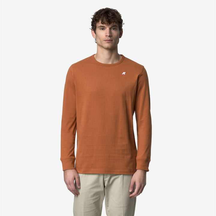Camiseta de manga larga ajustada para hombre en jersey de algodón color naranja 3