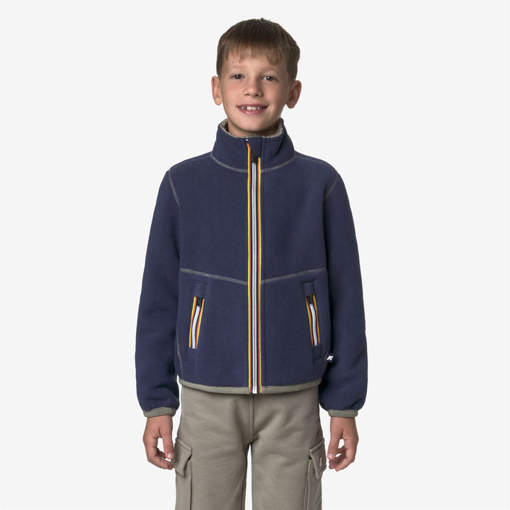 Green Boy's Reversible Sherpa Fleece Jacket for Outdoor Activities 3