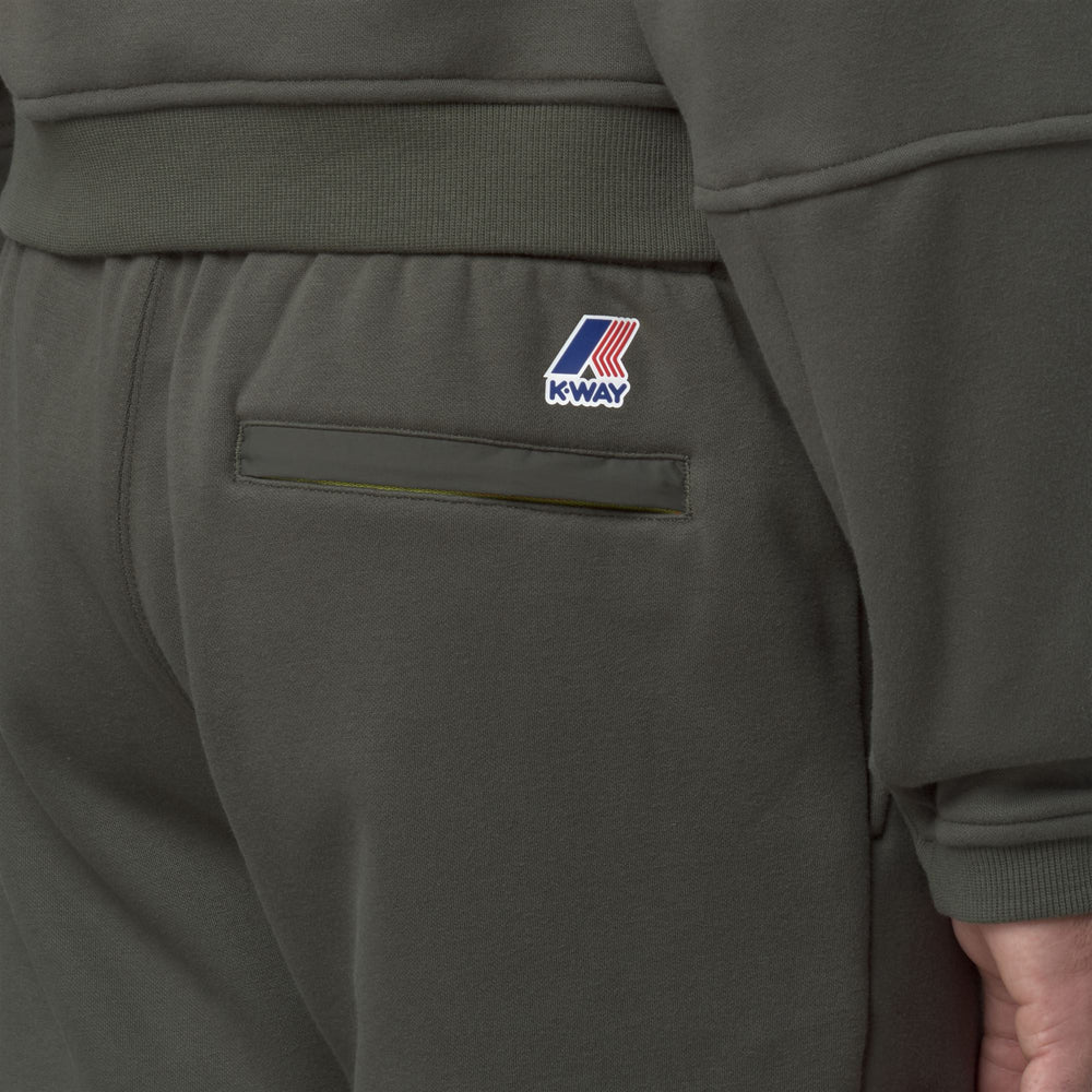 Pantalón deportivo unisex de polar cepillado verde para actividades al aire libre 02