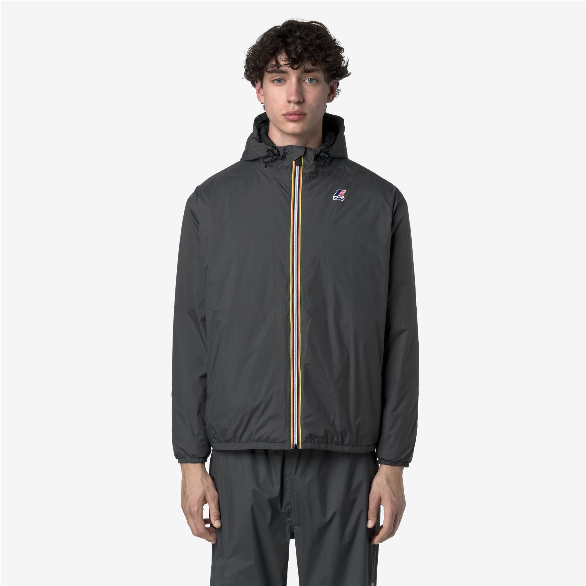 Jackets_UNISEX_LE VRAI 4.0 CLAUDE WARM EAST_Mid_Grey Shadow Dk - Commercial 4
