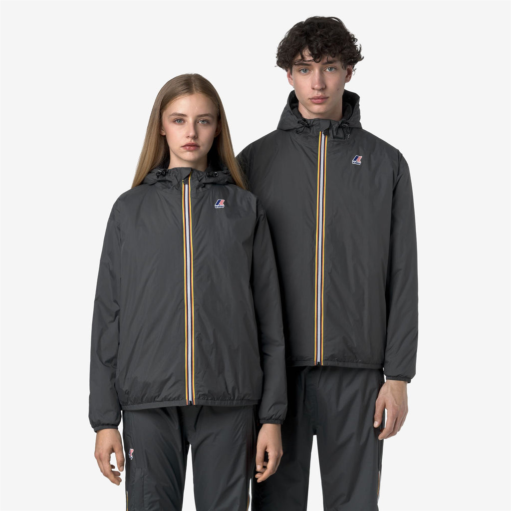 Jackets_UNISEX_LE VRAI 4.0 CLAUDE WARM EAST_Mid_Grey Shadow Dk - Commercial 7