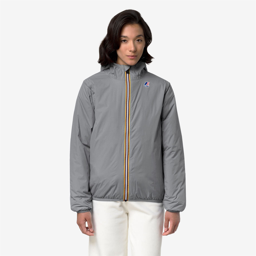 Jackets_UNISEX_LE VRAI 4.0 CLAUDE WARM EAST_Mid_Grey Frost - Commercial 3
