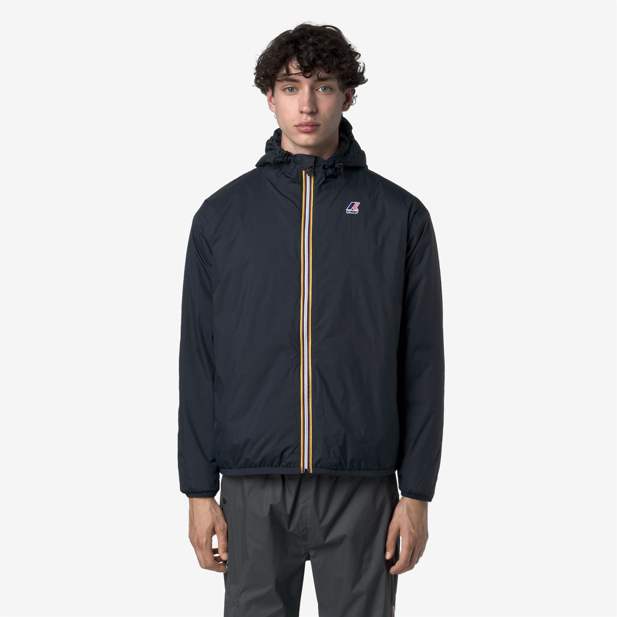 Jackets_UNISEX_LE VRAI 4.0 CLAUDE WARM EAST_Mid_Blue Depth - Commercial 4
