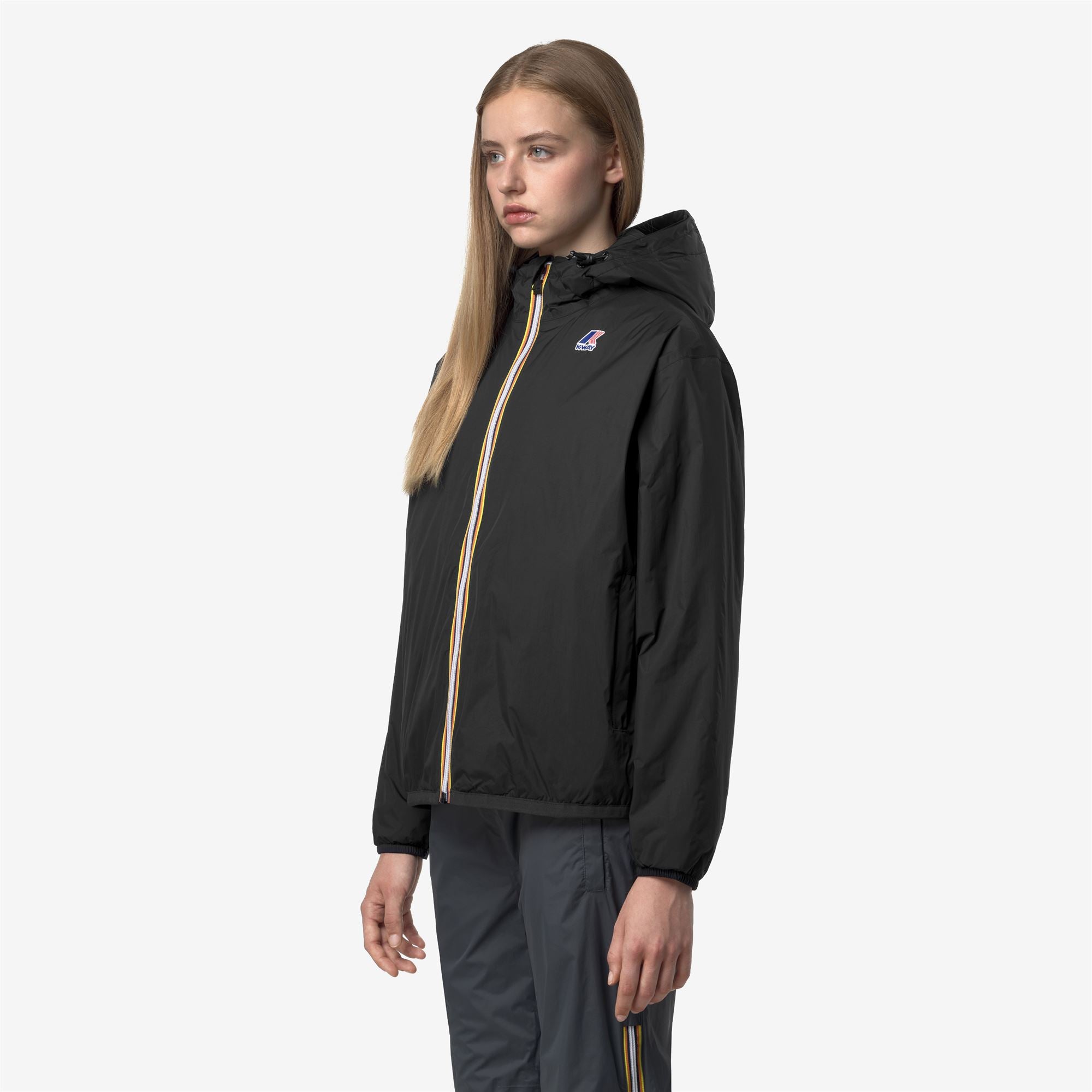 Jackets_UNISEX_LE VRAI 4.0 CLAUDE WARM EAST_Mid_Black Pure - Commercial 5