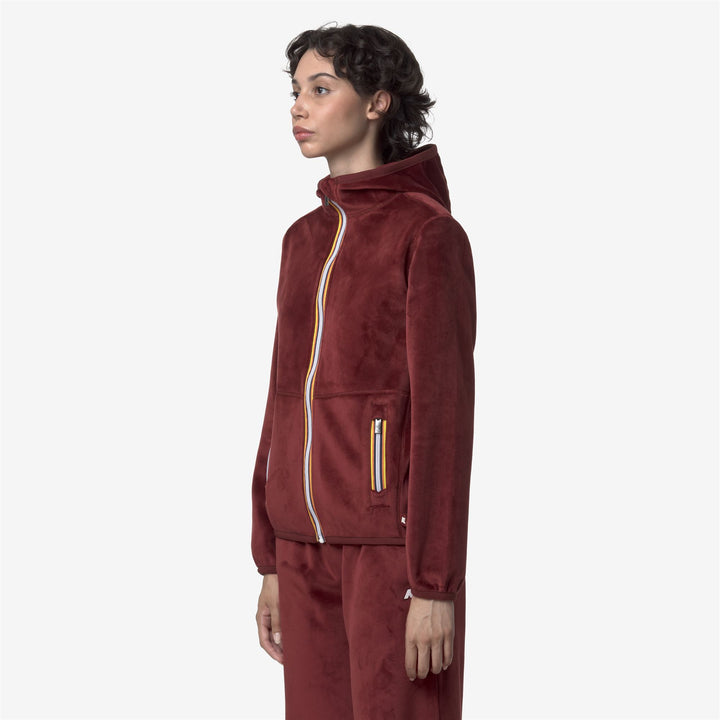 Chaqueta polar reversible roja para mujer con capucha ajustable 5