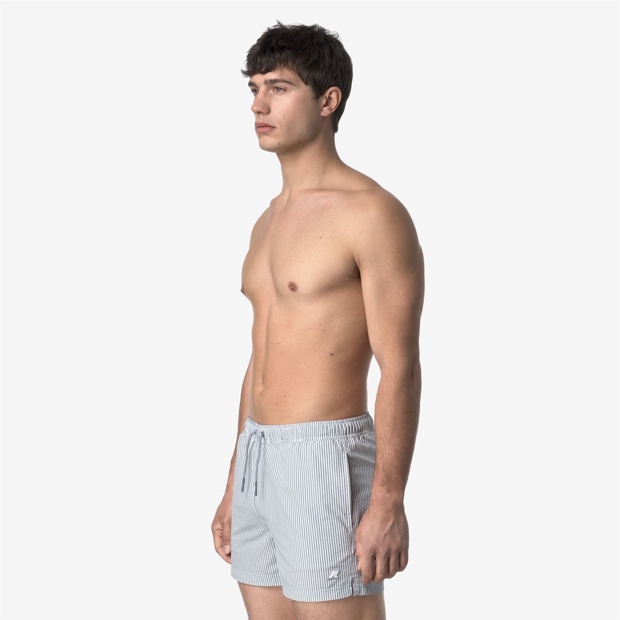 Bathing Suits_MAN_HAZEL MID STRIPES BEACH_Swimming Trunks_White - Grey Md - Commercial 5