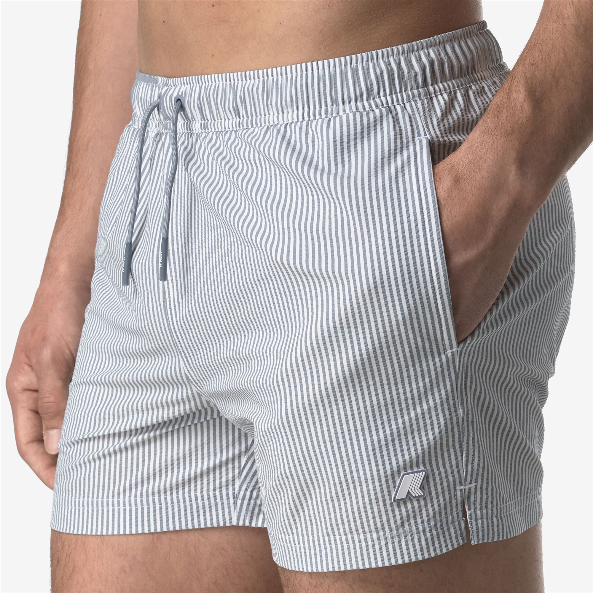 Bathing Suits_MAN_HAZEL MID STRIPES BEACH_Swimming Trunks_White - Grey Md - Commercial 7