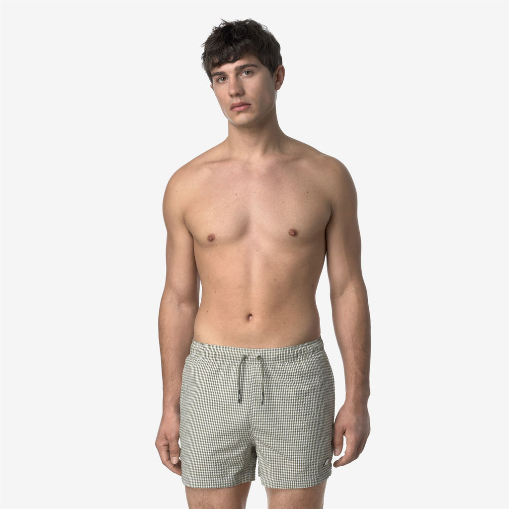 Bathing Suits_MAN_HAZEL CHECK BEACH_Swimming Trunks_White - Green Lichen - Commercial 4