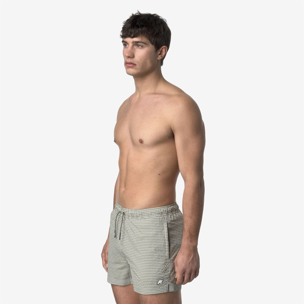 Bathing Suits_MAN_HAZEL CHECK BEACH_Swimming Trunks_White - Green Lichen - Commercial 5