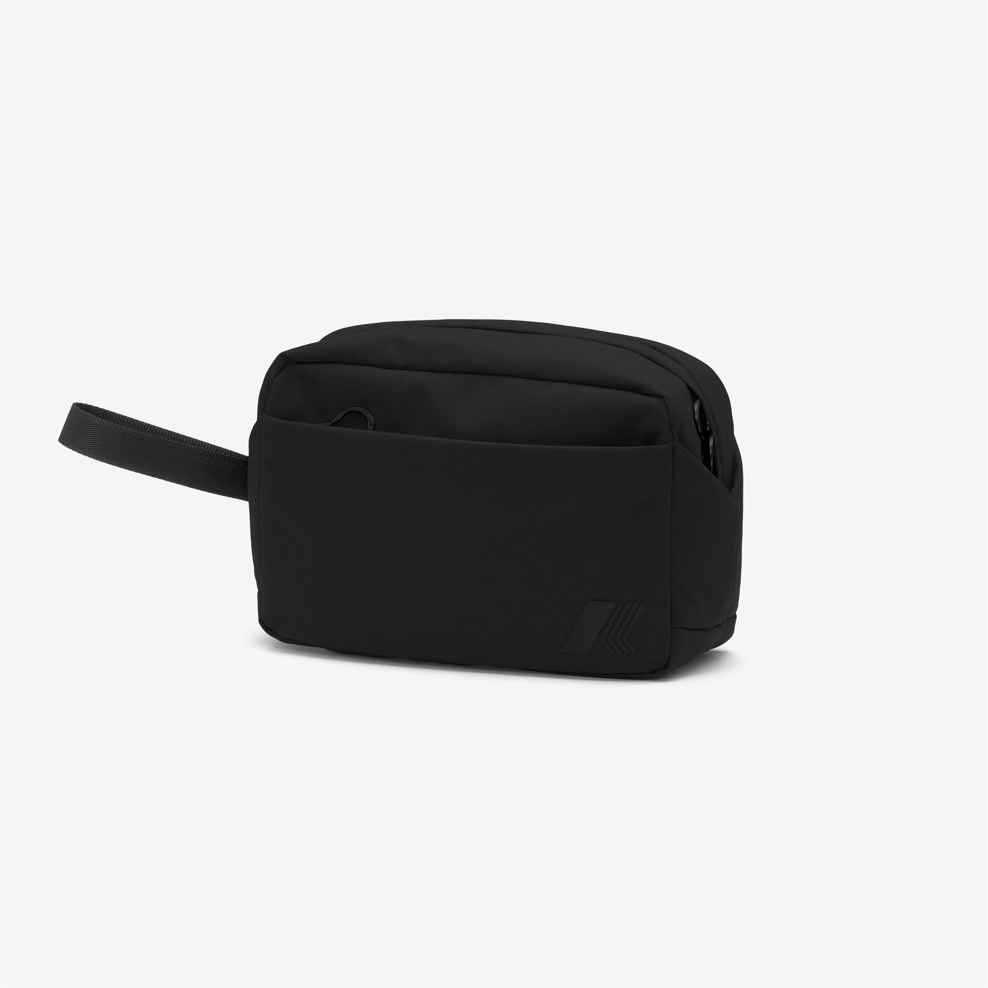 Small Accessories_WOMAN_LOANA_Beauty Case_Black Pure - Commercial 2