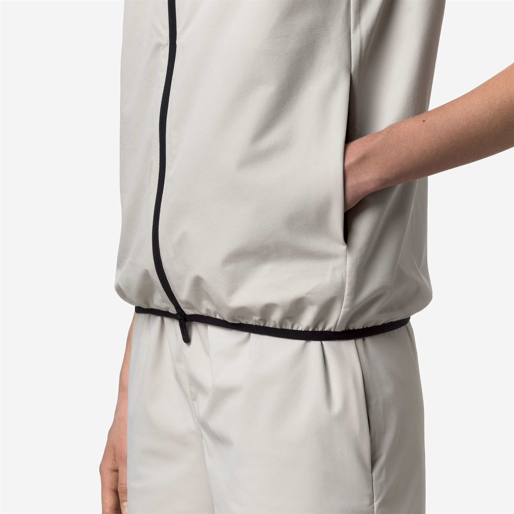 Fleece_Unisex_FLANER TRAVEL_Vest_BEIGE LT - Commercial 7