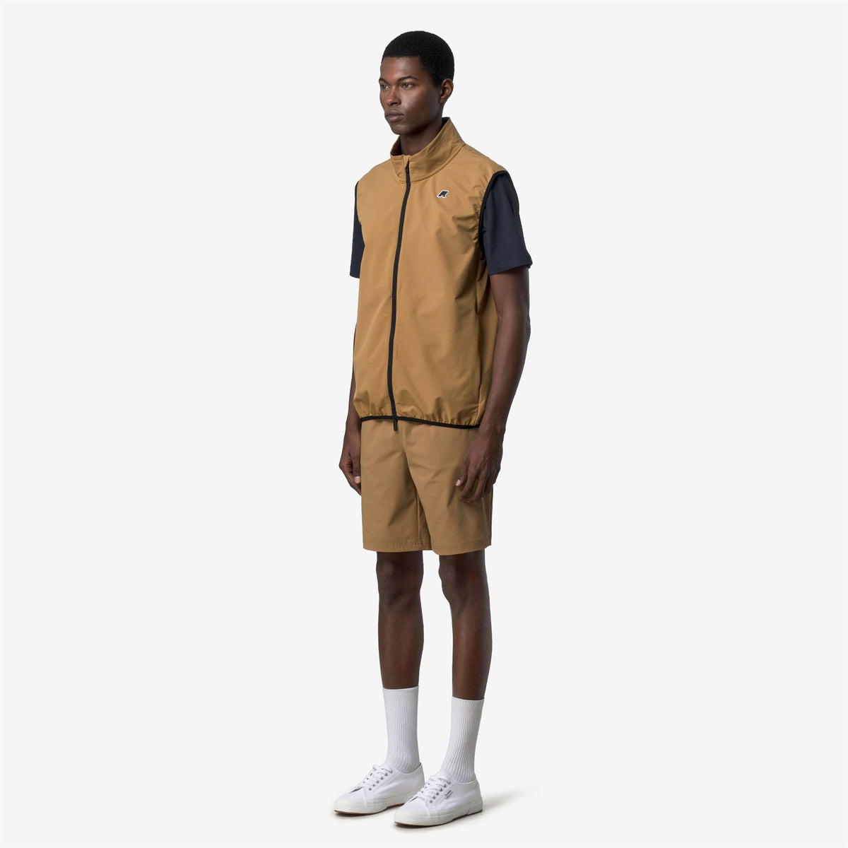 Fleece_Unisex_FLANER TRAVEL_Vest_Brown Bistre - Commercial 5