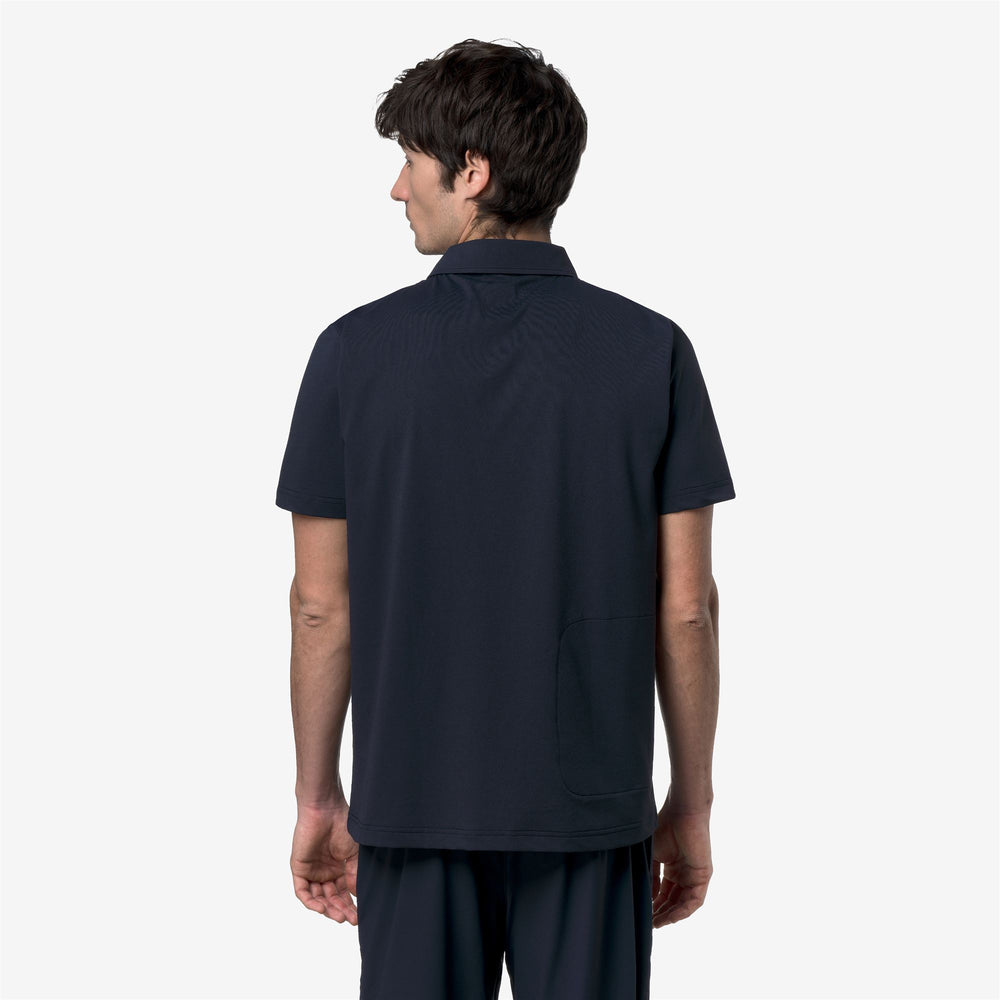 Polo de viaje unisex azul con tejido de secado rápido 02