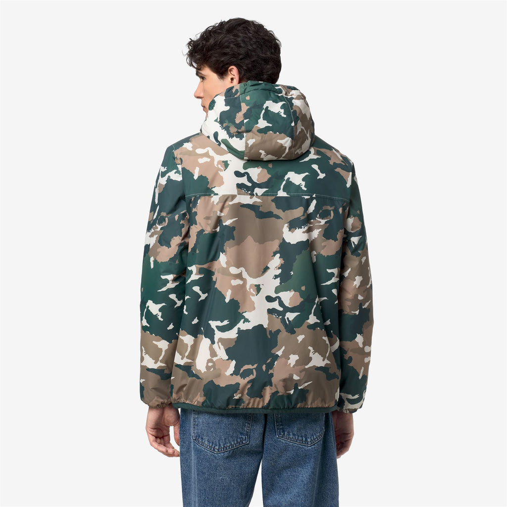 Jackets_UNISEX_ CLAUDE ORSETTO GRAPHIC_Mid_CAMO - Green Dk Jungle - Beige Khaki - Commercial 6