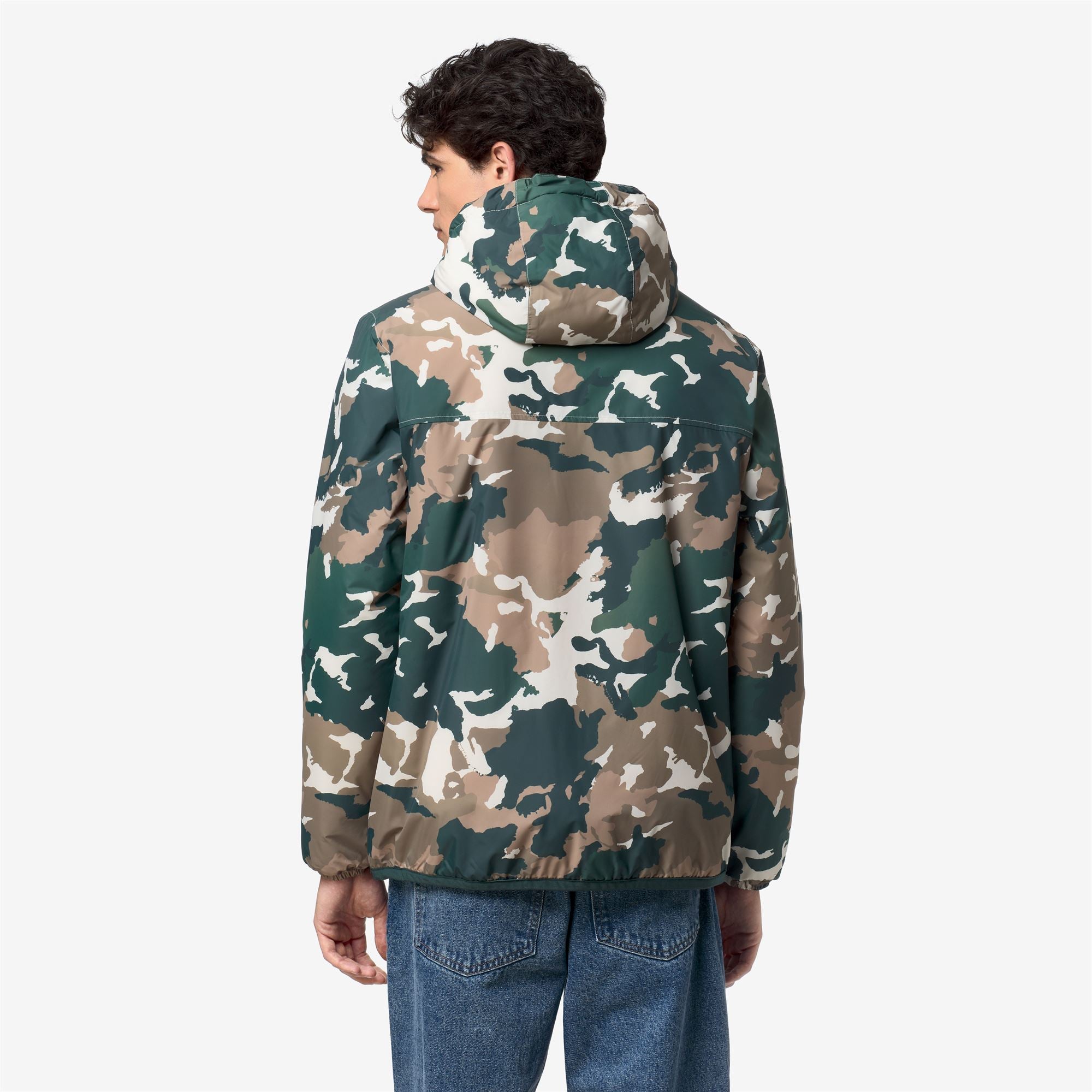Jackets_UNISEX_ CLAUDE ORSETTO GRAPHIC_Mid_CAMO - Green Dk Jungle - Beige Khaki - Commercial 6