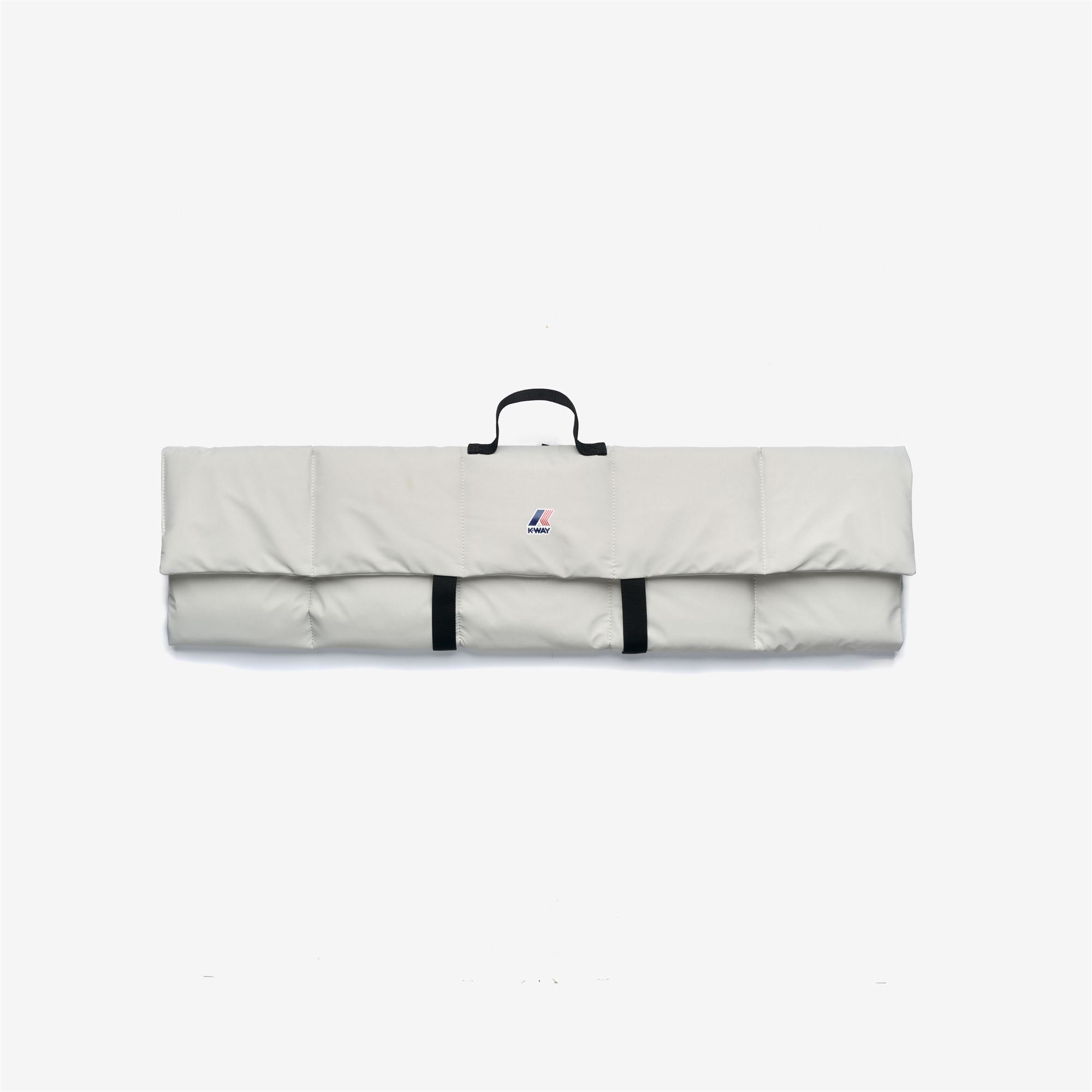 Blankets_UNISEX_BALTO_Blanket_BEIGE LT - Commercial 3