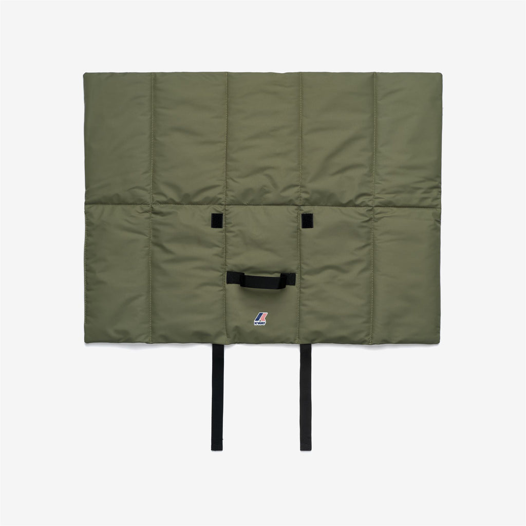 Blankets_UNISEX_BALTO_Blanket_Green Lichen - Commercial 2