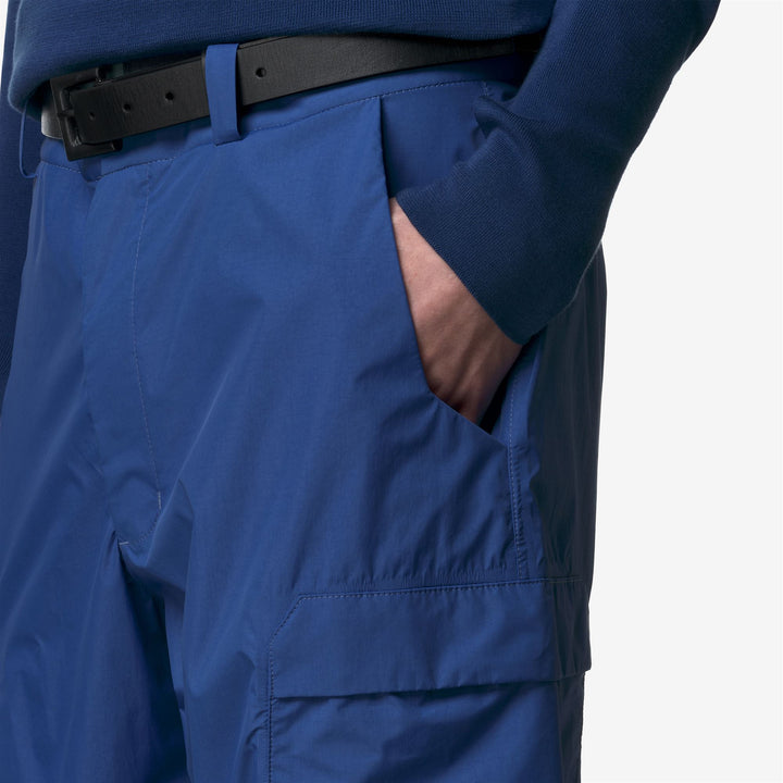 Pantaloni cargo da uomo blu ad alte prestazioni con vestibilità regolabile 2