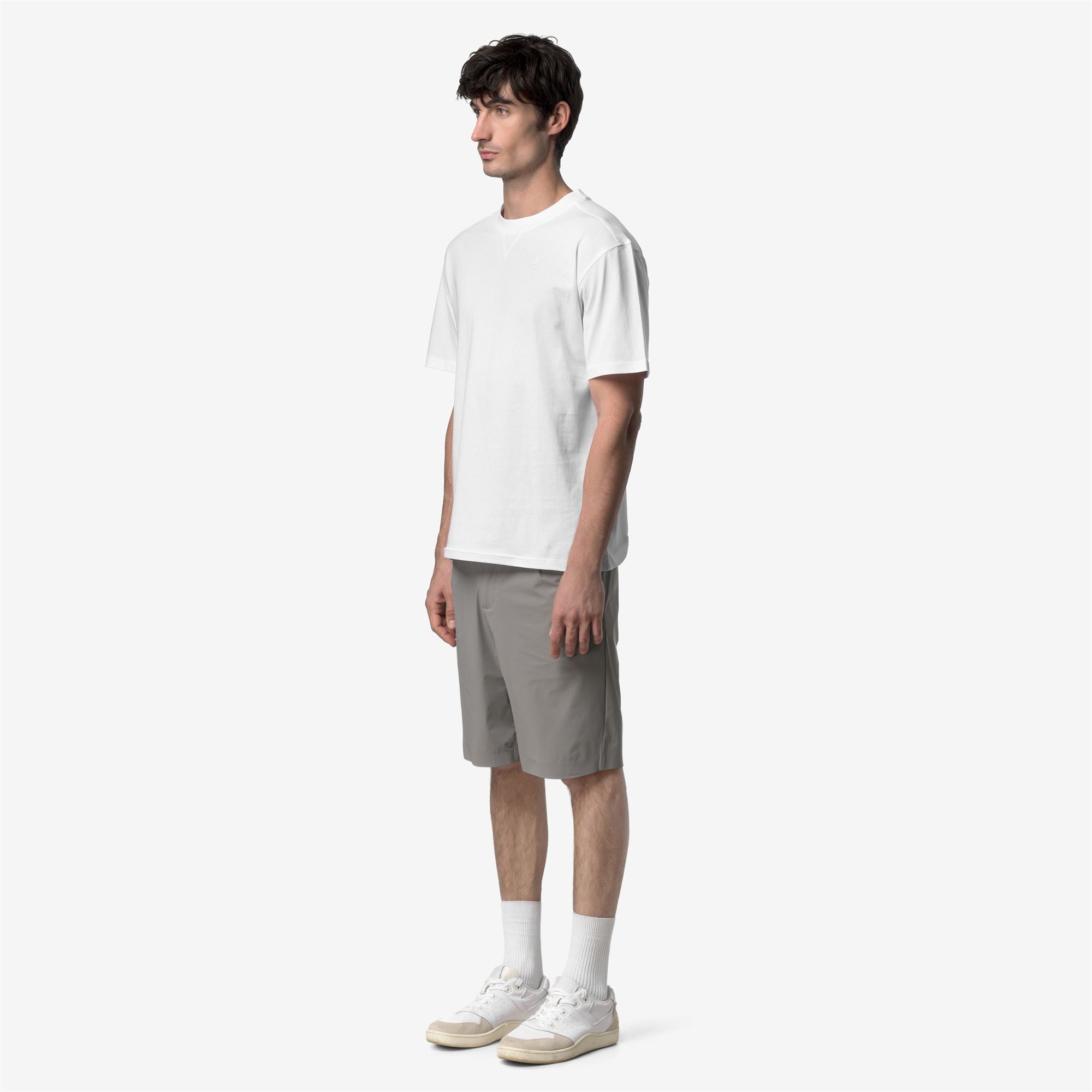 T-Shirts & Top_Man_SOLO JERSEY TRIANGLE_T-Shirt_White - White - Commercial 5