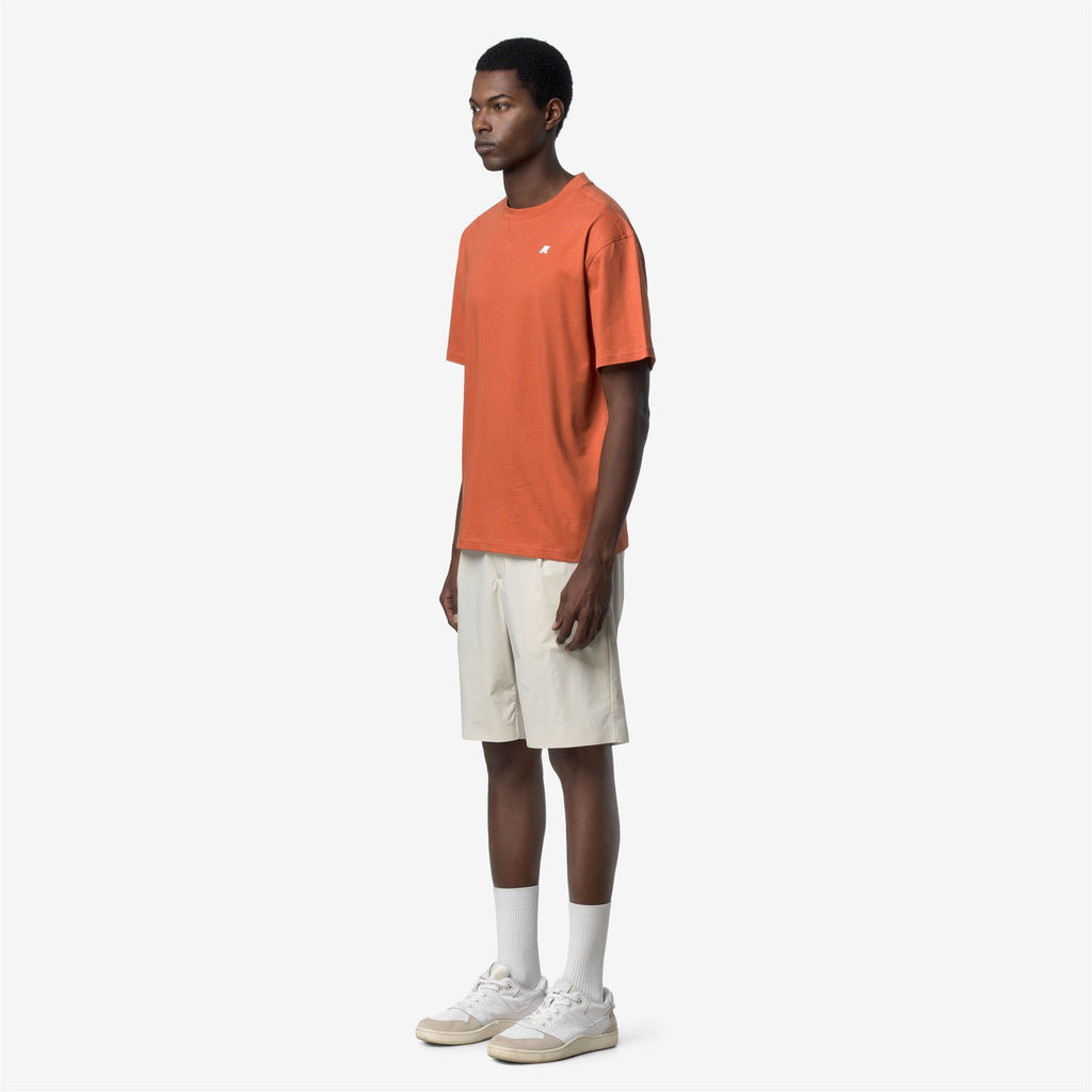T-Shirts & Top_Man_SOLO JERSEY TRIANGLE_T-Shirt_Orange Brownish - Commercial 5