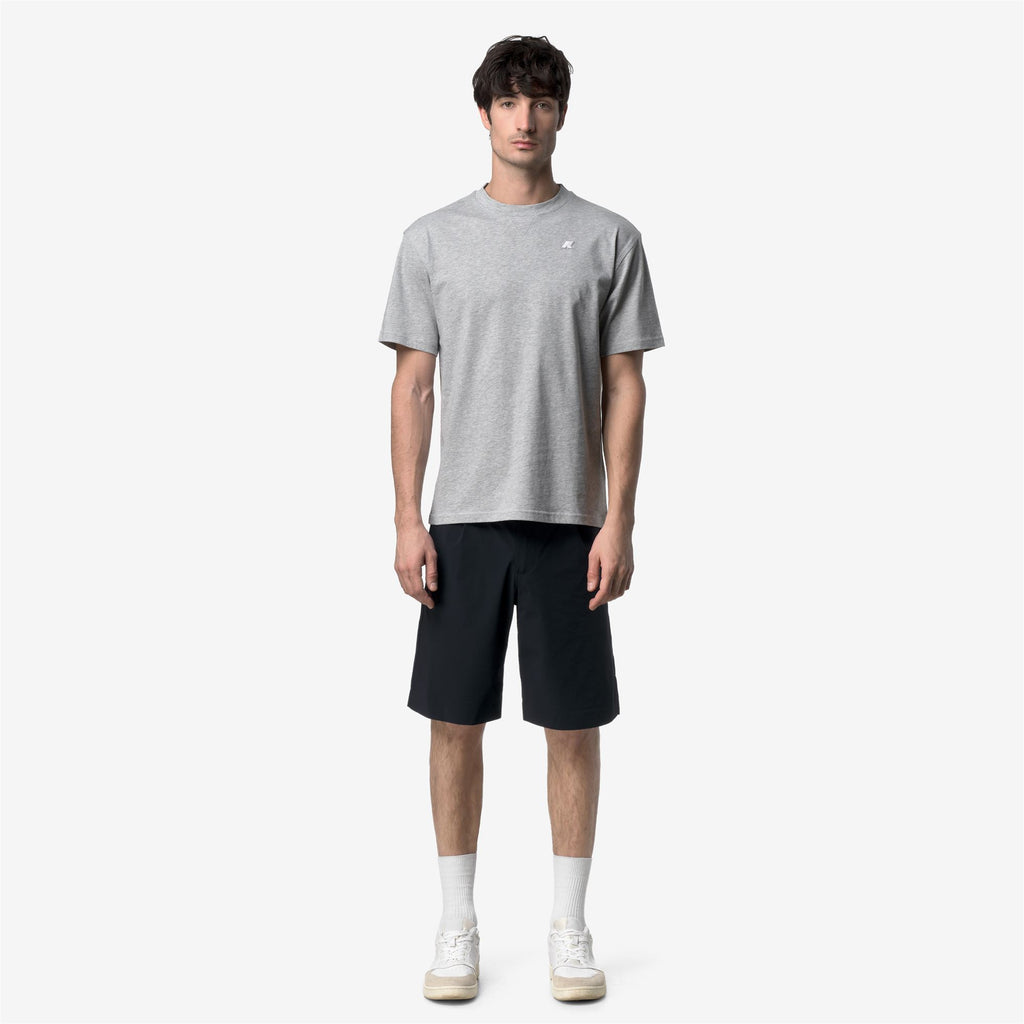 T-Shirts & Top_Man_SOLO JERSEY TRIANGLE_T-Shirt_GREY MID MEL - Commercial 4