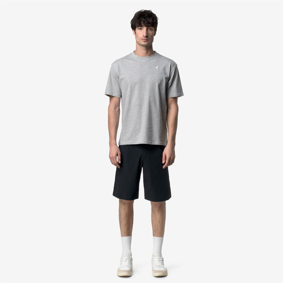 T-Shirts & Top_Man_SOLO JERSEY TRIANGLE_T-Shirt_GREY MID MEL - Commercial 4