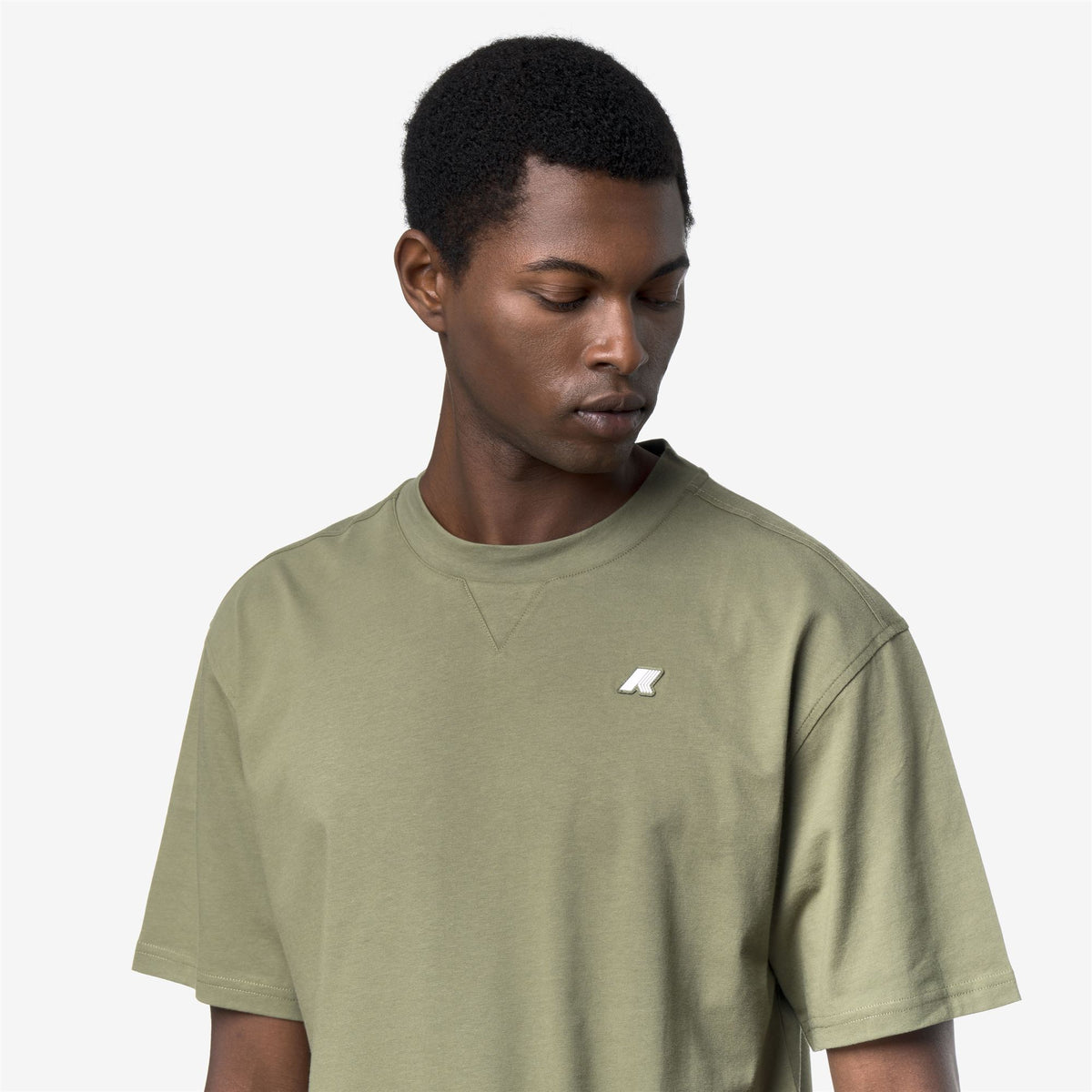 T-Shirts & Top_Man_SOLO JERSEY TRIANGLE_T-Shirt_Green Lichen - Commercial 7
