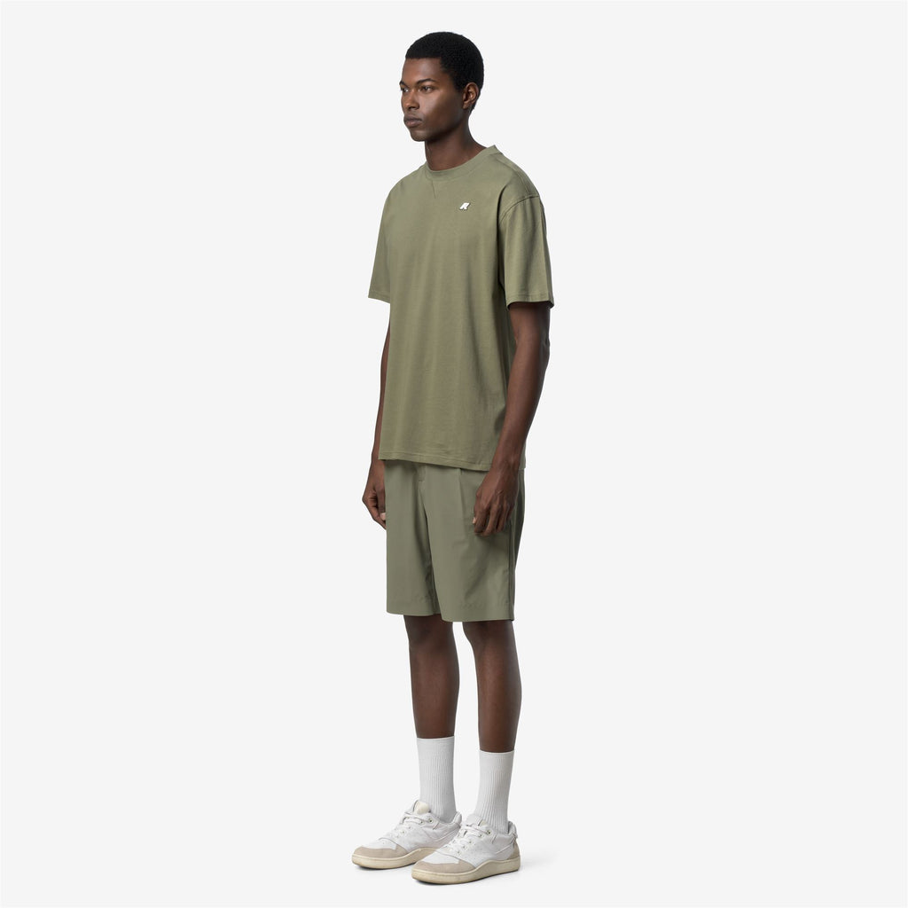 T-Shirts & Top_Man_SOLO JERSEY TRIANGLE_T-Shirt_Green Lichen - Commercial 5