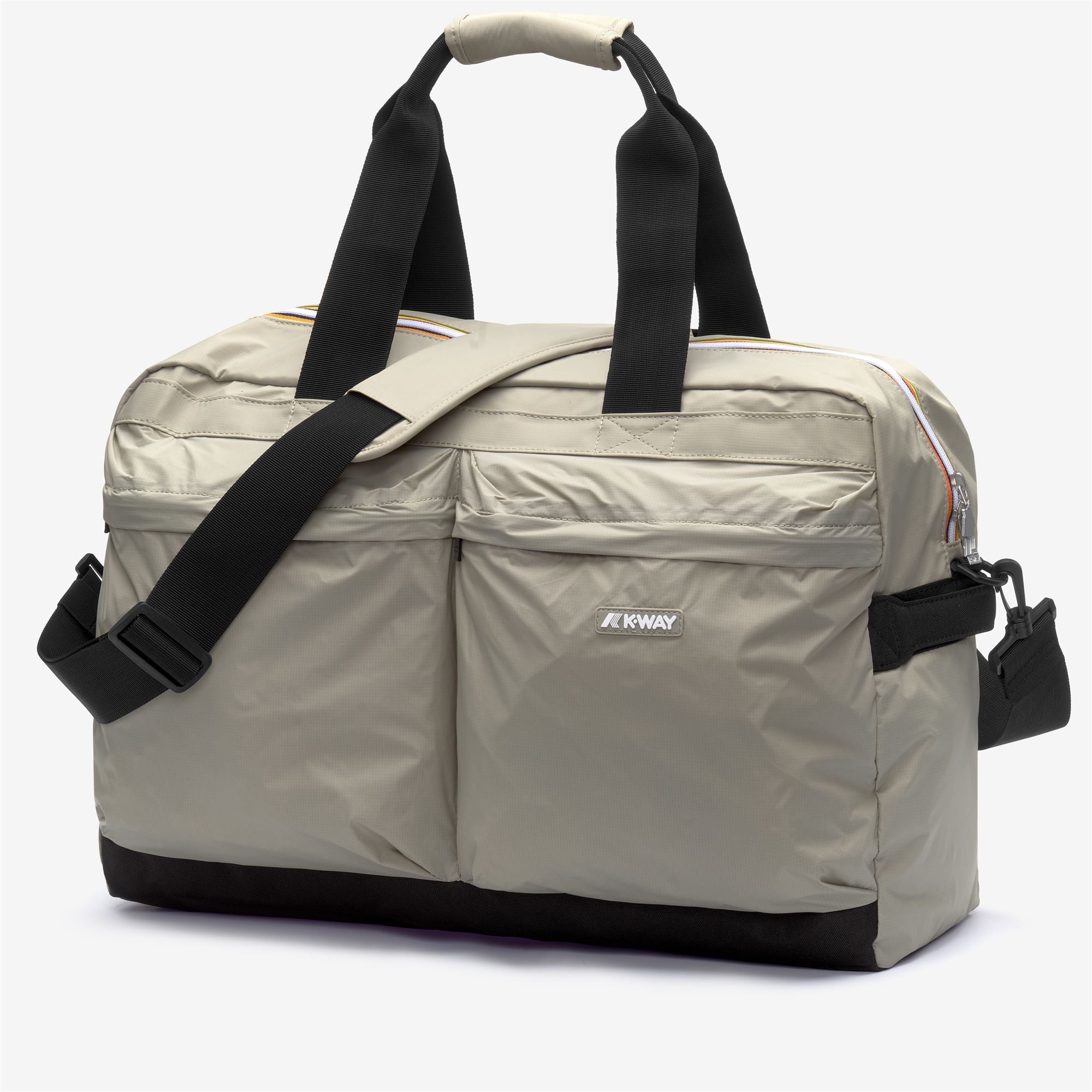 Bags_UNISEX_ARDELU_Duffle_Green Oak - Commercial 2