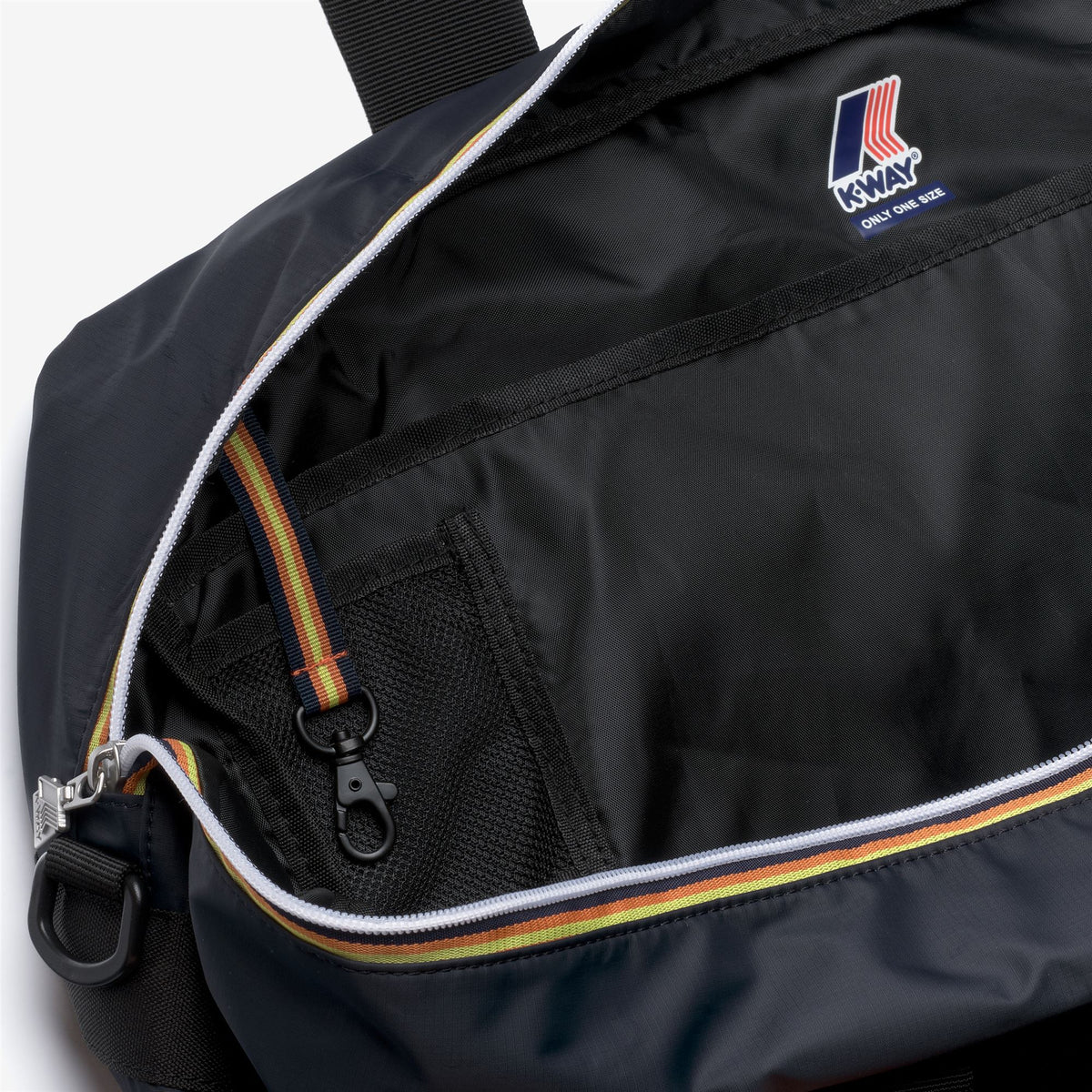 Bags_UNISEX_ARDELU_Duffle_Blue Depth - Commercial 3