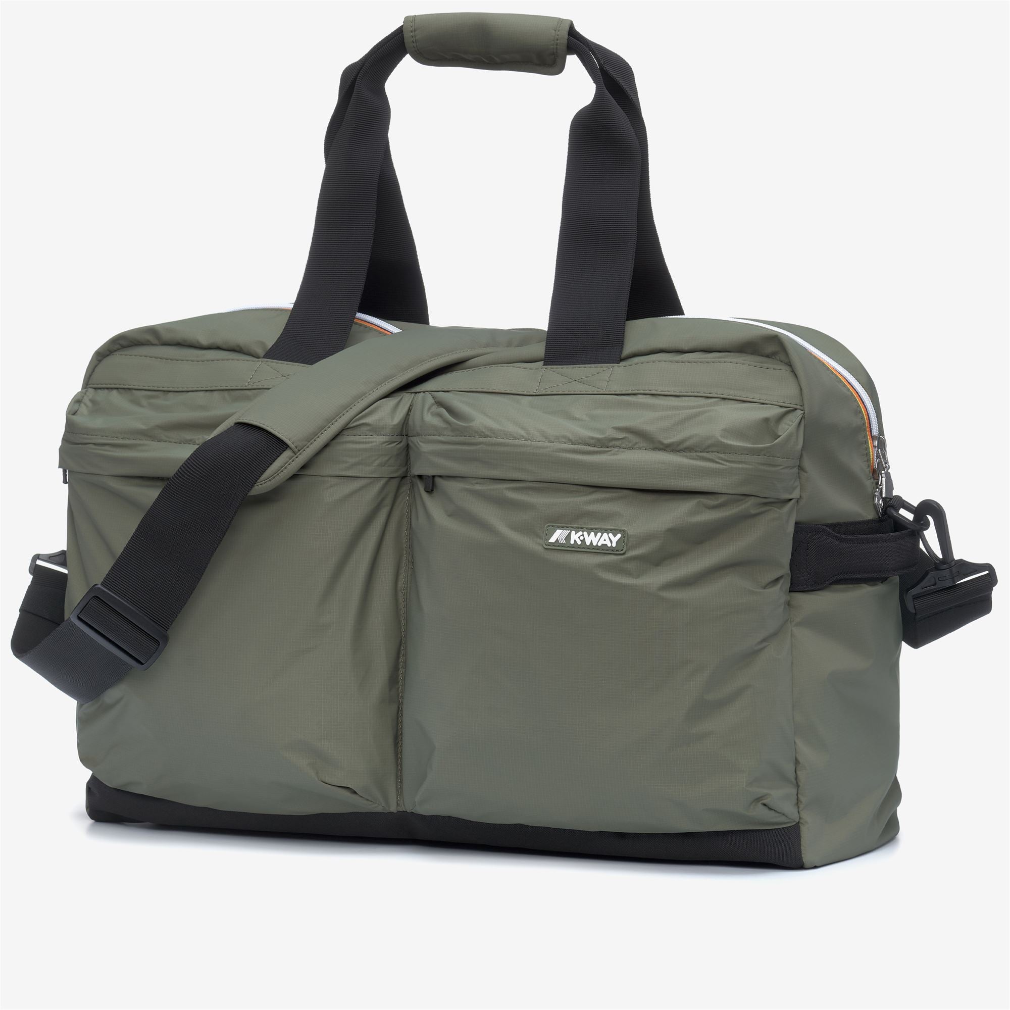 Bags_Unisex_ARDELU_Duffle_Green Lichen - Commercial 2