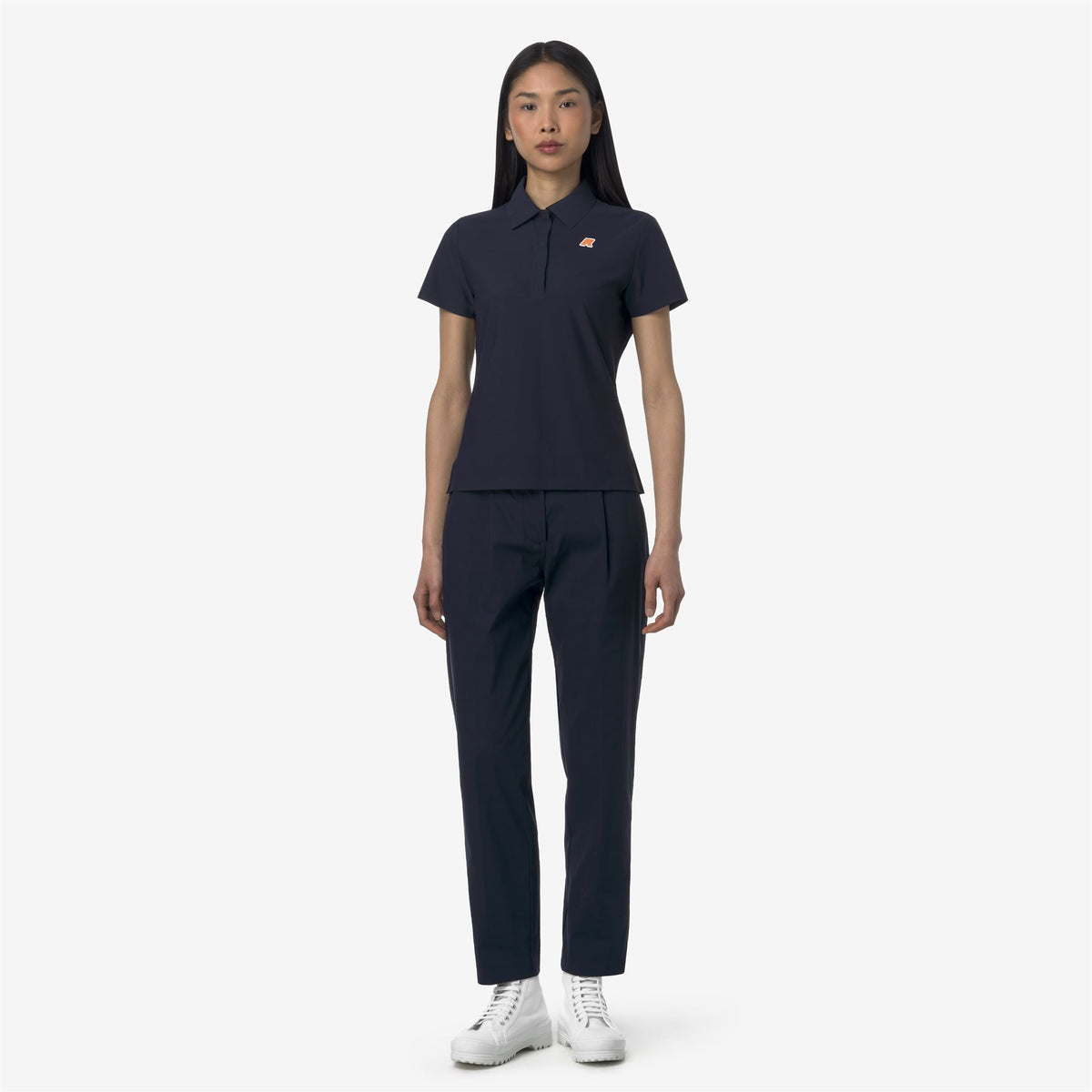 Pants_WOMAN_EYRE TWILL TECH GOLF_Chino_Blue Depth - Commercial 4