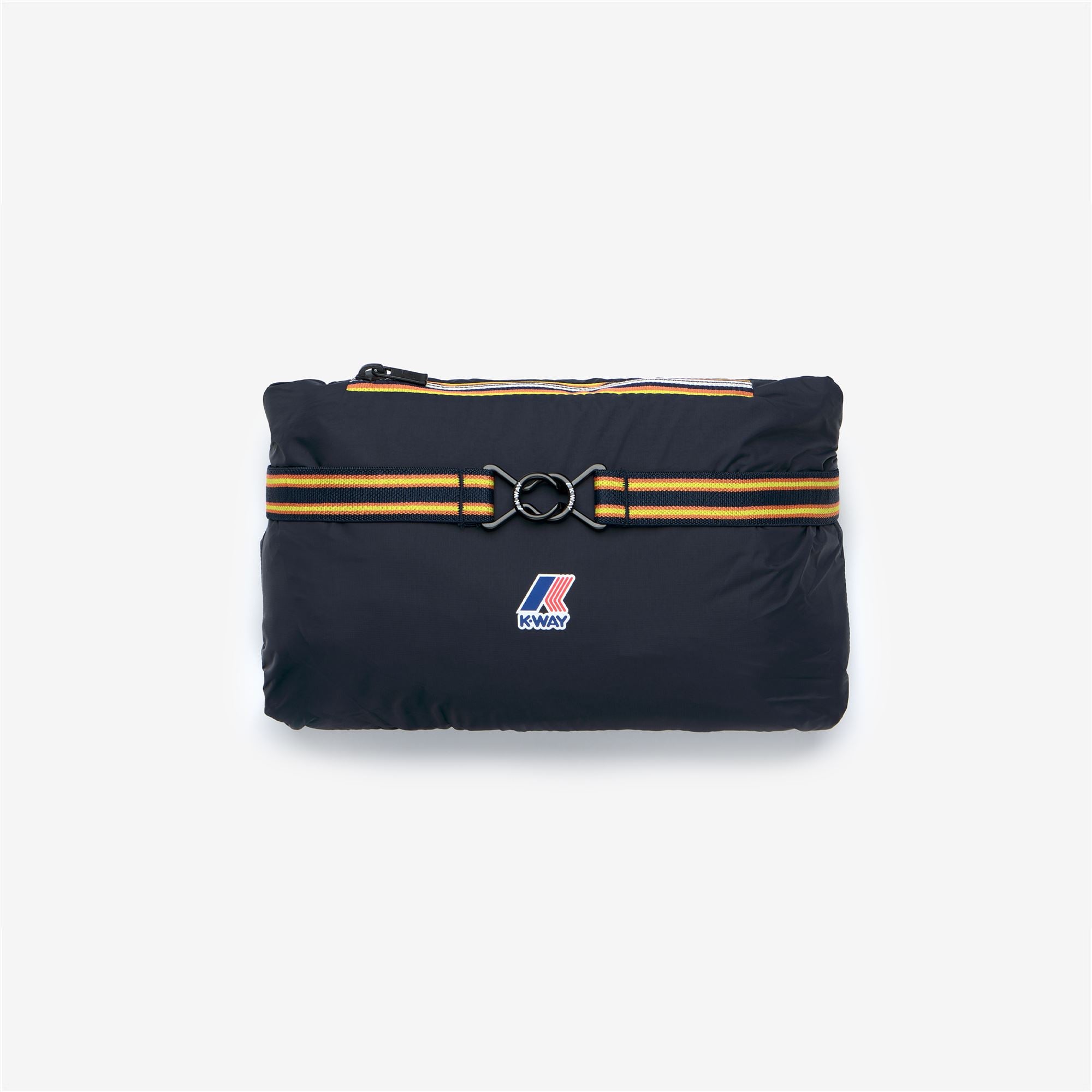 Jackets_WOMAN_LE VRAI 4.0 CLAUDETTE WARM_Mid_Blue Depth - Commercial 2
