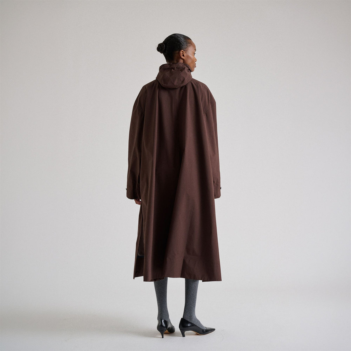 Jackets_Unisex_LE VRAI 2.1 AMIABLE  PRADEL SOEUR_Long_Brown Coffee - Commercial 6