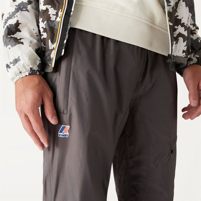 Pants Unisex LE VRAI 3.0 Edgard Sport Trousers GREY SMOKE Detail Double				