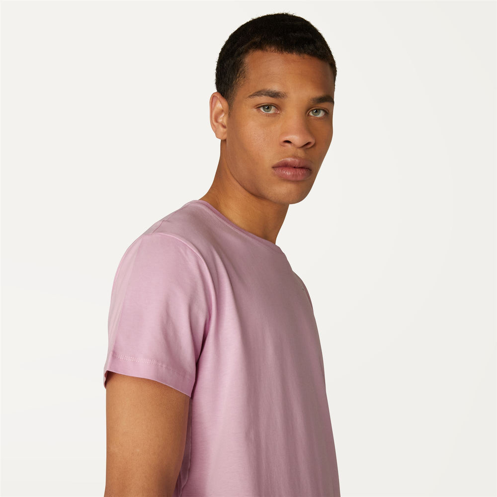 Lavender pink Unisex Packable T-Shirt with Logo 02