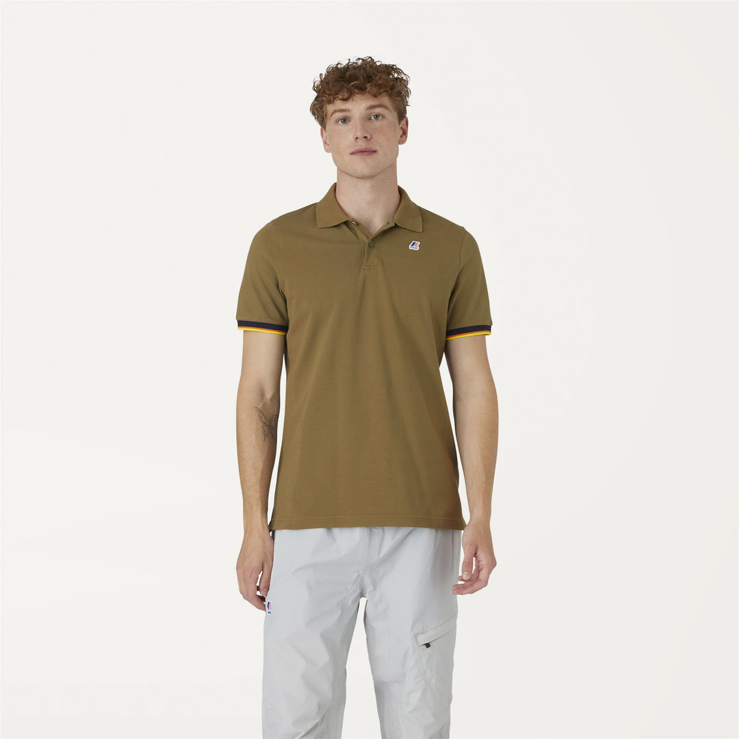 Polo Shirts Man VINCENT CONTRAST STRETCH Polo GREEN DK OLIVE Dressed Back (jpg Rgb)		