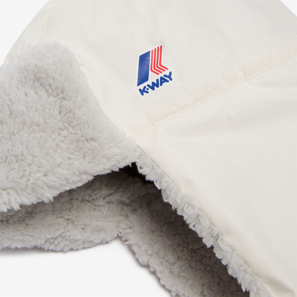 Headwear Unisex LE VRAI 3.0 ULYSSE ORSETTO Hat WHITE SNOW Dressed Front (jpg Rgb)	