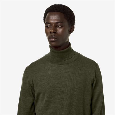 Knitwear Man HENRY MERINO Pull  Over GREEN BLACKISH Detail Double				