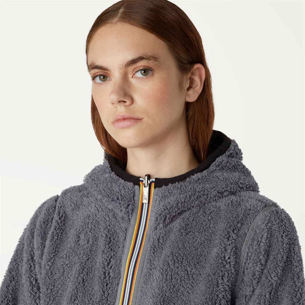 Giacca in Fleece Reversibile Donna Nero Grigio per Calore Medio 02